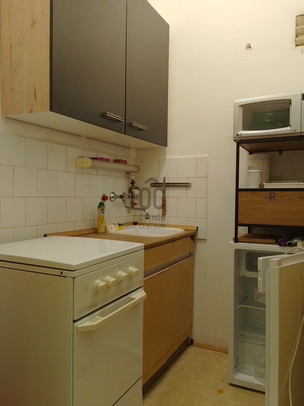 c3-1-name c2-19-name, Pécs, Belváros