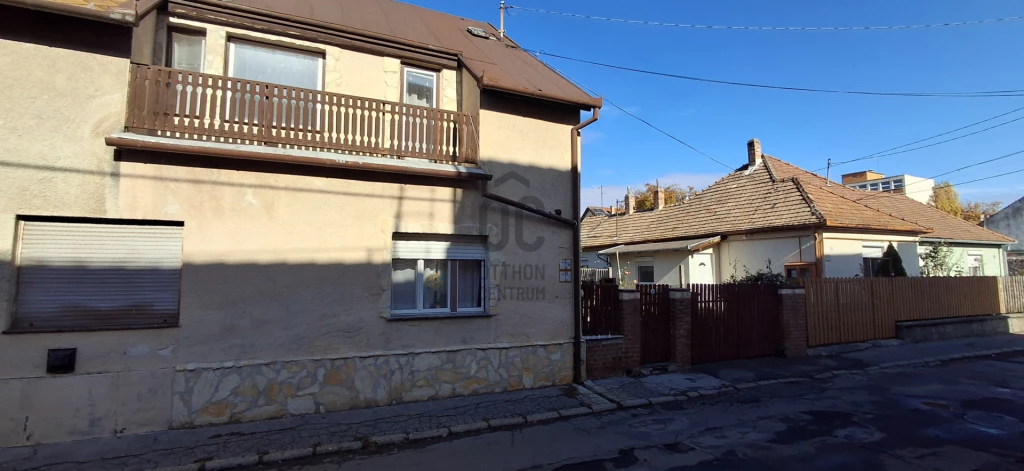For sale semi-detached house, Pécs, Kovácstelep