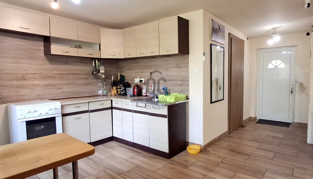 c3-1-name c2-2-name, Pécs, Pécsbánya