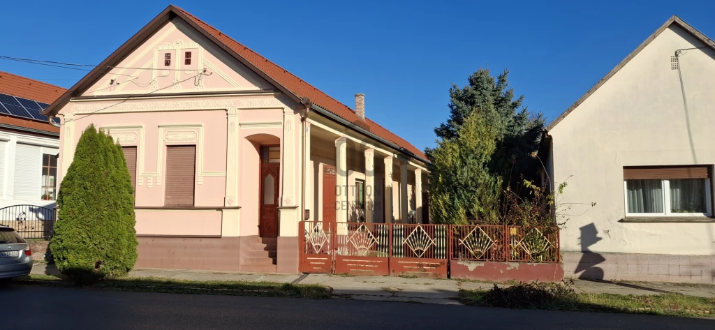 For sale house, Újpetre, Újpetre