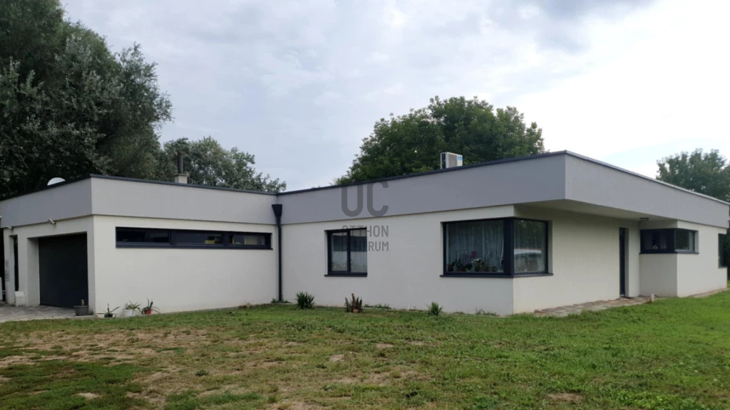 Eladó családi ház, Harkány, Harkány