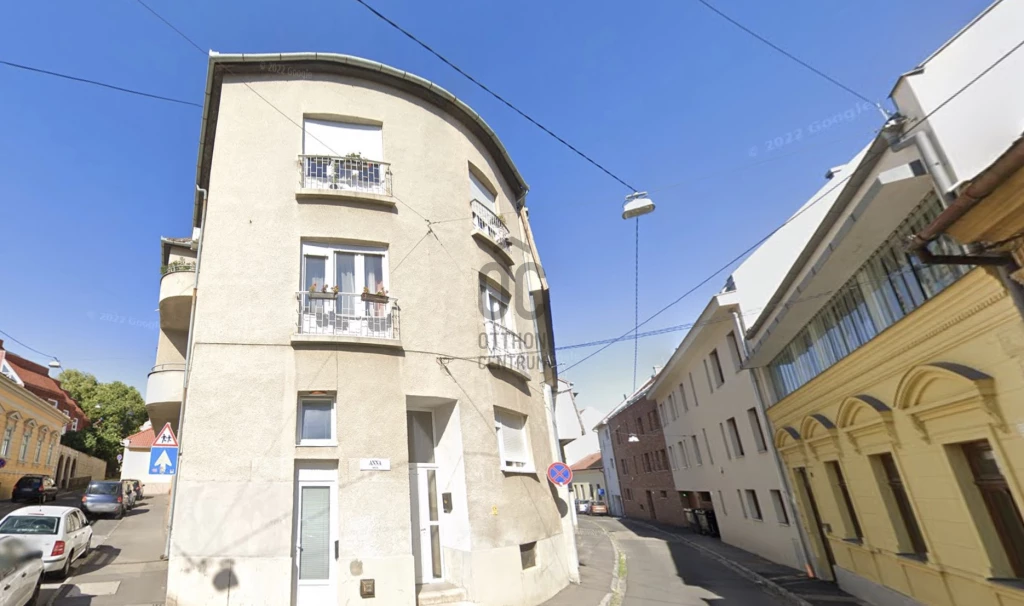 c3-1-name c2-19-name, Pécs, Belváros, Anna utca