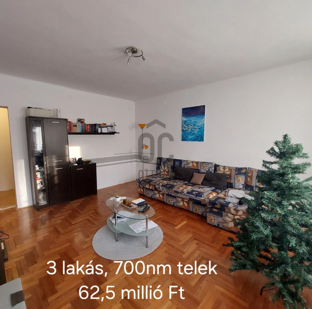 Eladó családi ház, Pécs, Szabolcs