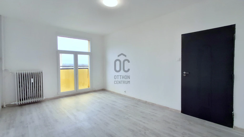 Eladó panellakás, Pécs, Uránváros