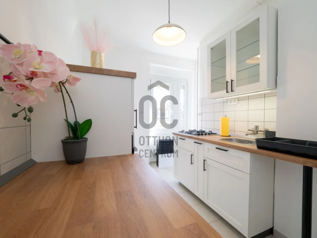 Eladó téglalakás, Pécs, Fehérhegy