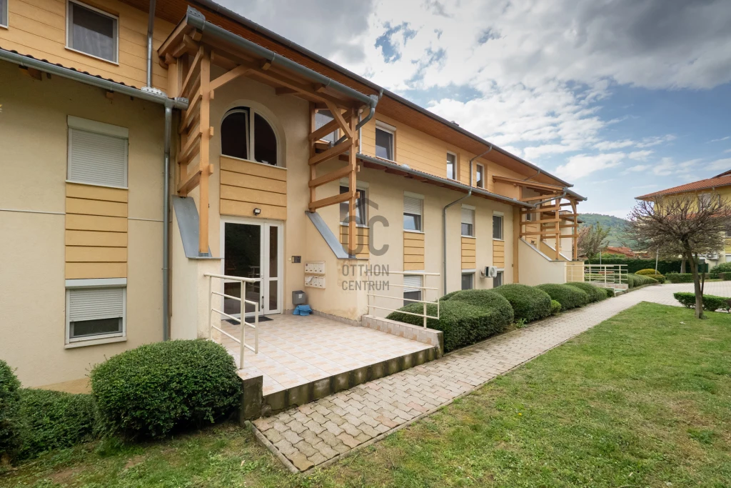 Eladó téglalakás, Pécs, Mecsekoldal-Rigóder, Nagymeszes dűlő