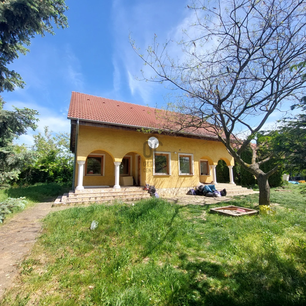 Eladó családi ház, Pécs, Üszögpuszta