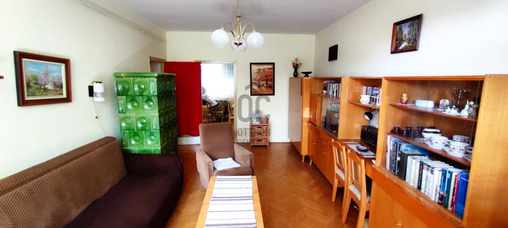 Eladó téglalakás, Szekszárd, Felsőváros