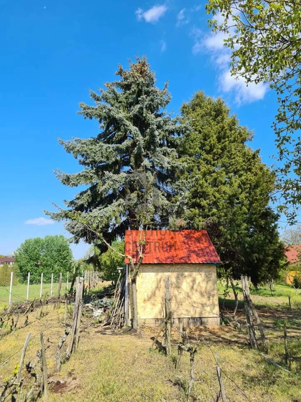 Eladó építési telek, Paks, Lakótelep