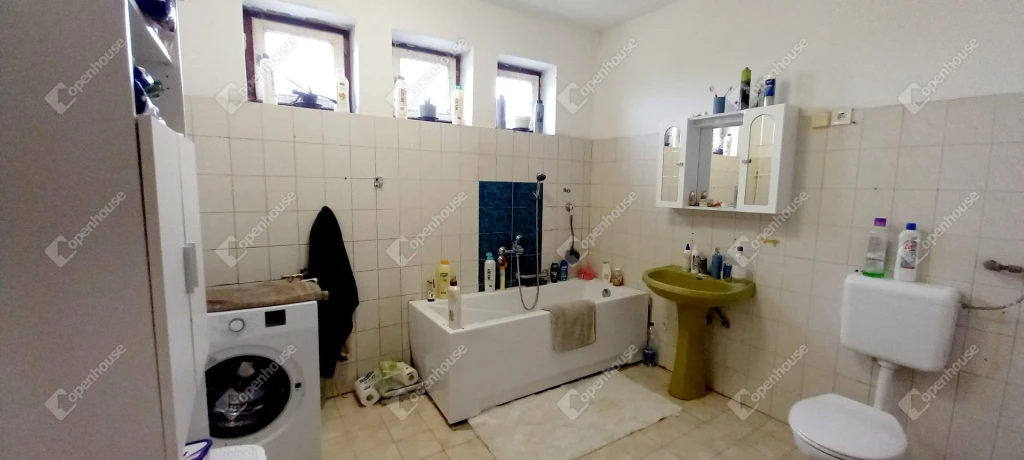 Pápa-Tapolcafőn családi ház eladó!