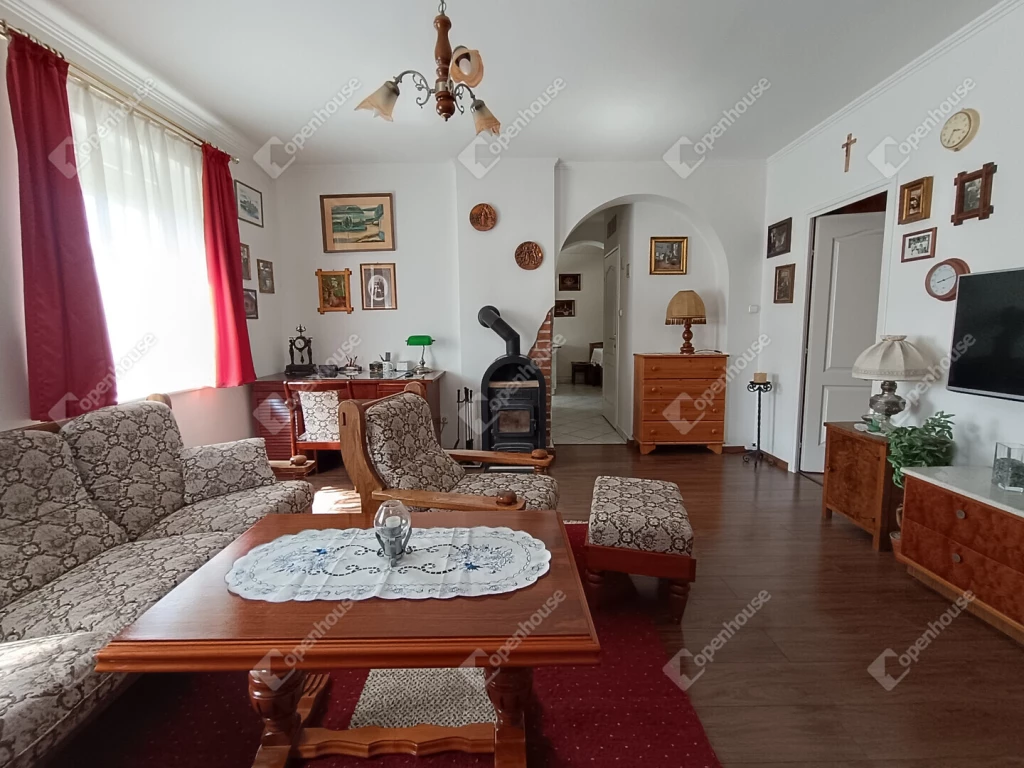 c3-1-name c2-1-name, Sopron, Ravazd lakópark