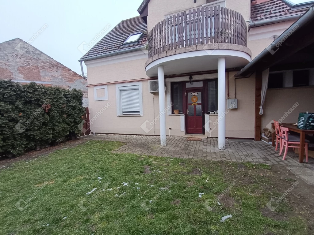 c3-1-name c2-19-name, Sopron, Ravazd lakópark, Tégla utca