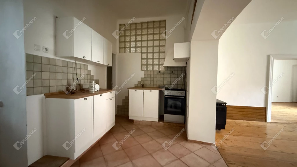 c3-1-name c2-19-name, Sopron, Történelmi belváros