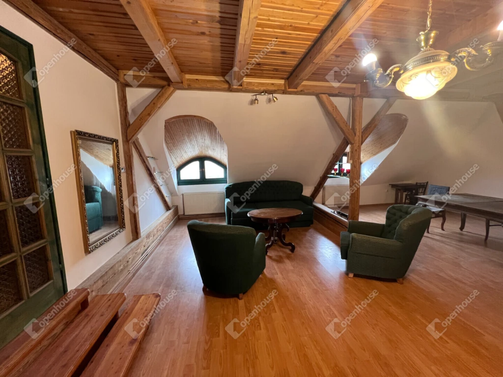 c3-2-name c2-19-name, Sopron, Belváros, Várkerület utca