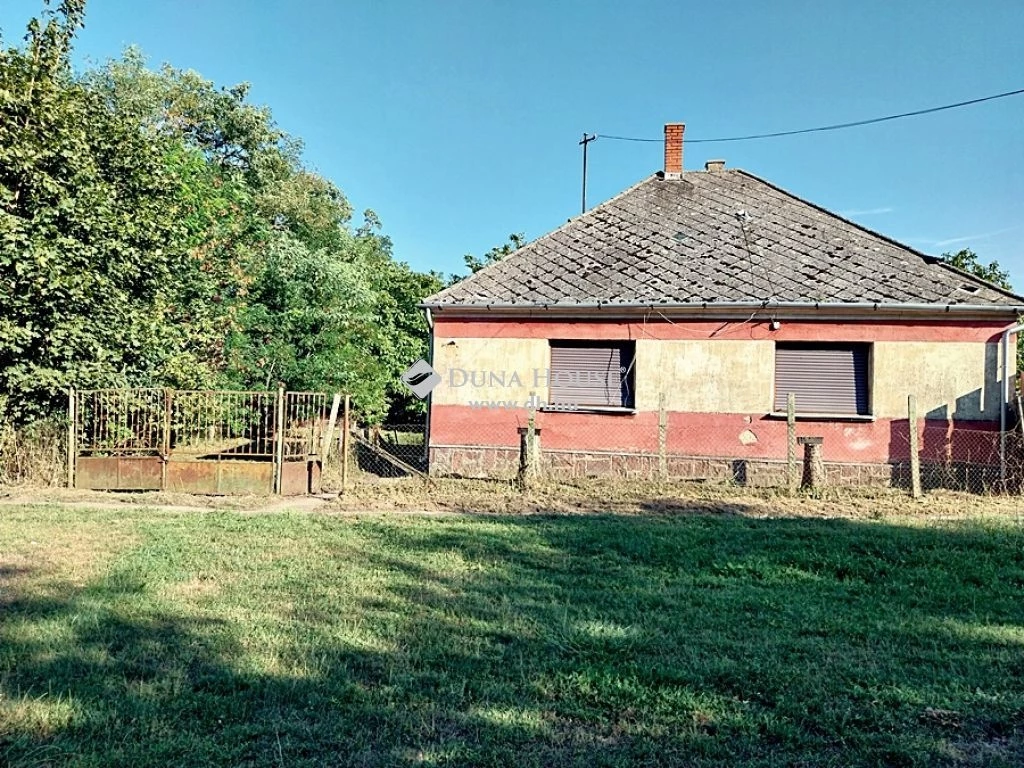 For sale house, Szákszend