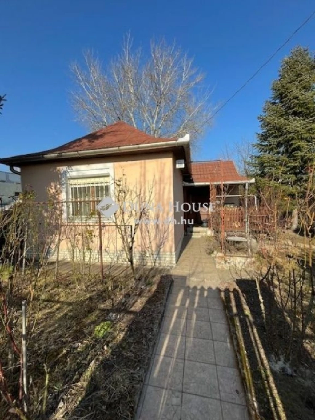 For sale house with a garden, Velence, Béke utca