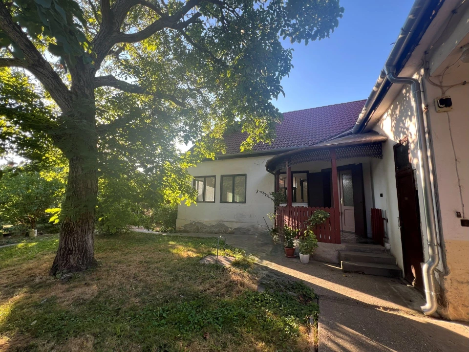 Eladó családi ház, Bóly