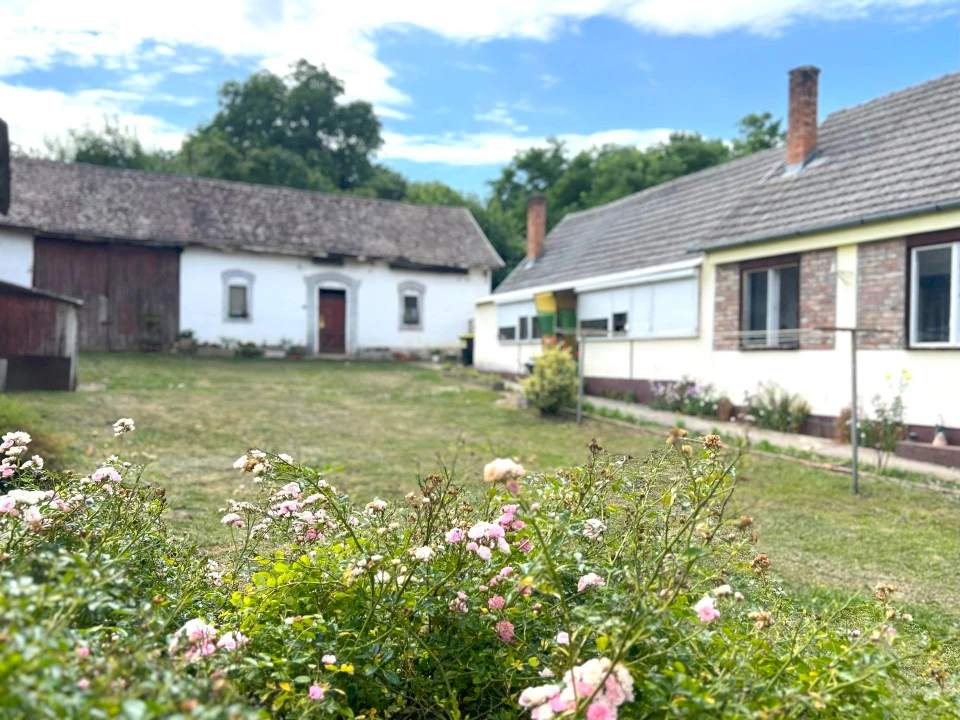 Eladó családi ház, Nagybudmér