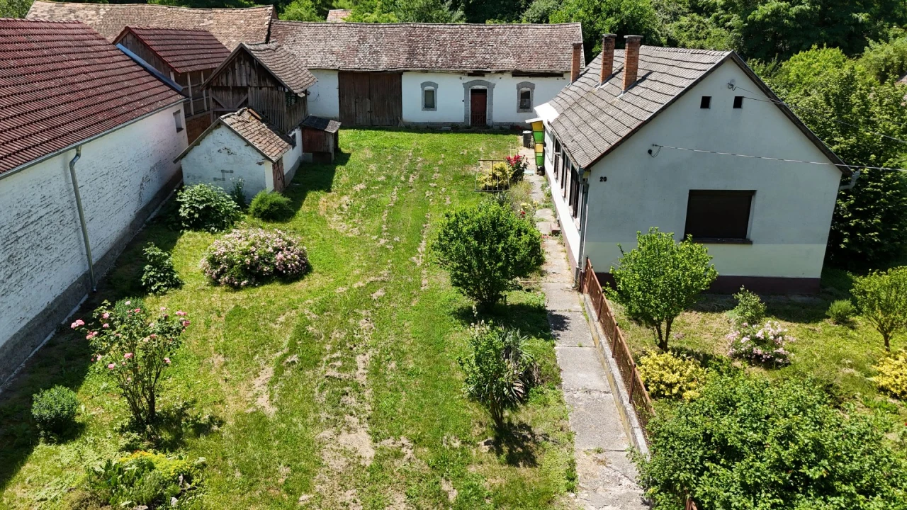 Eladó családi ház, Nagybudmér