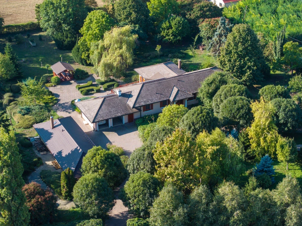 Eladó családi ház, Birján