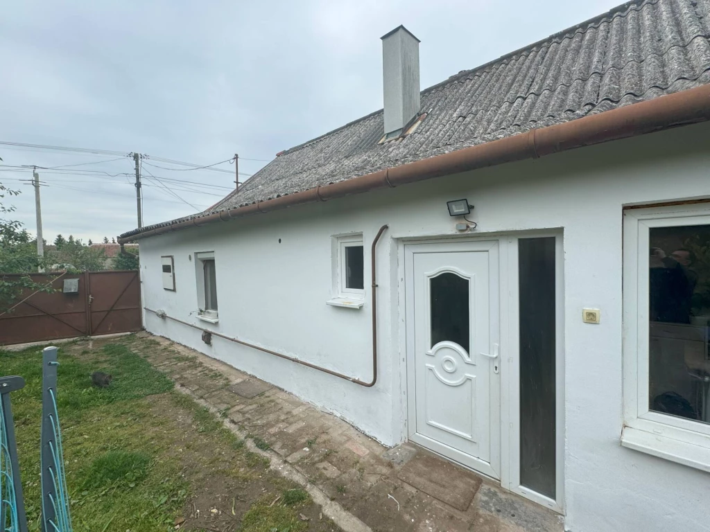 For sale house, Ikervár