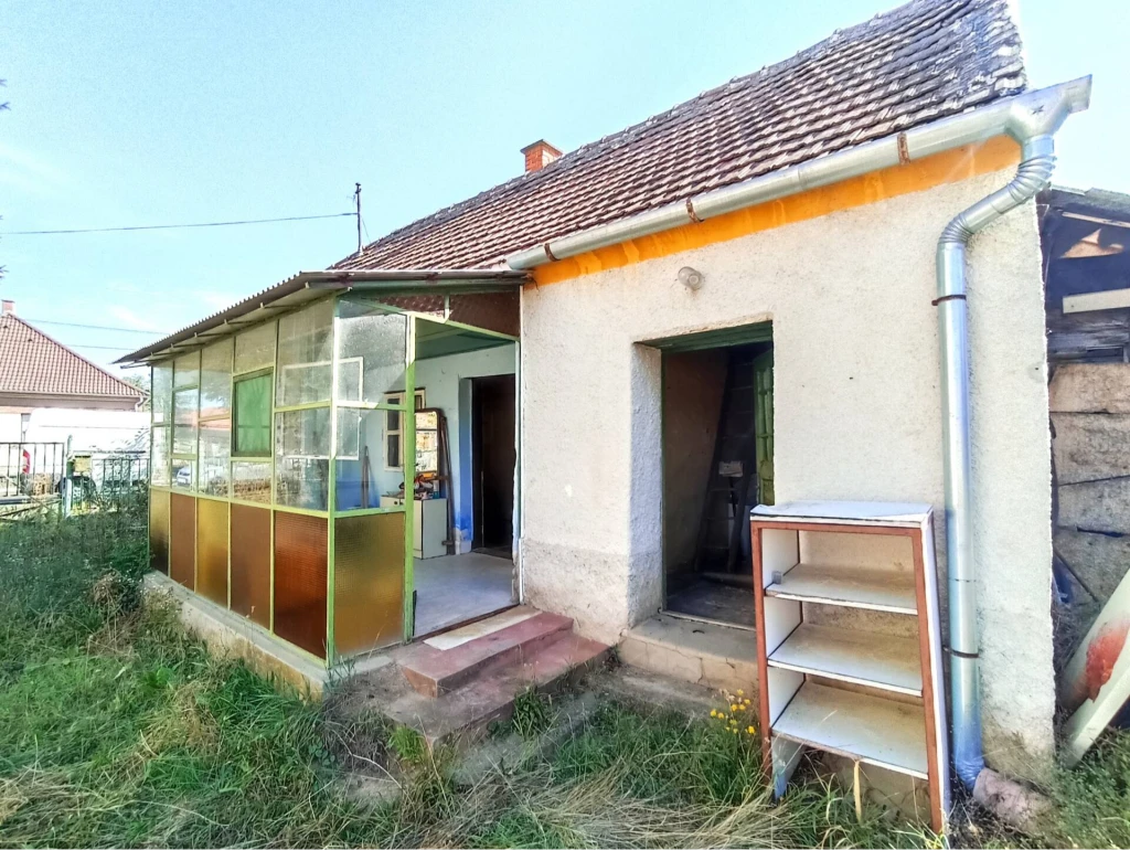 Vidéki romantika, megannyi lehetőség - Alkosson nyugodt otthont Kenézen!