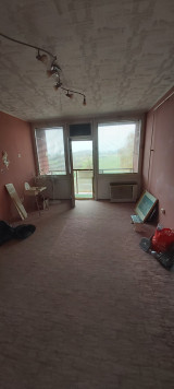 Eladó panorámás 4. emeleti lakás