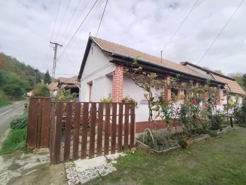 For sale house, Salgótarján, Zagyvaróna