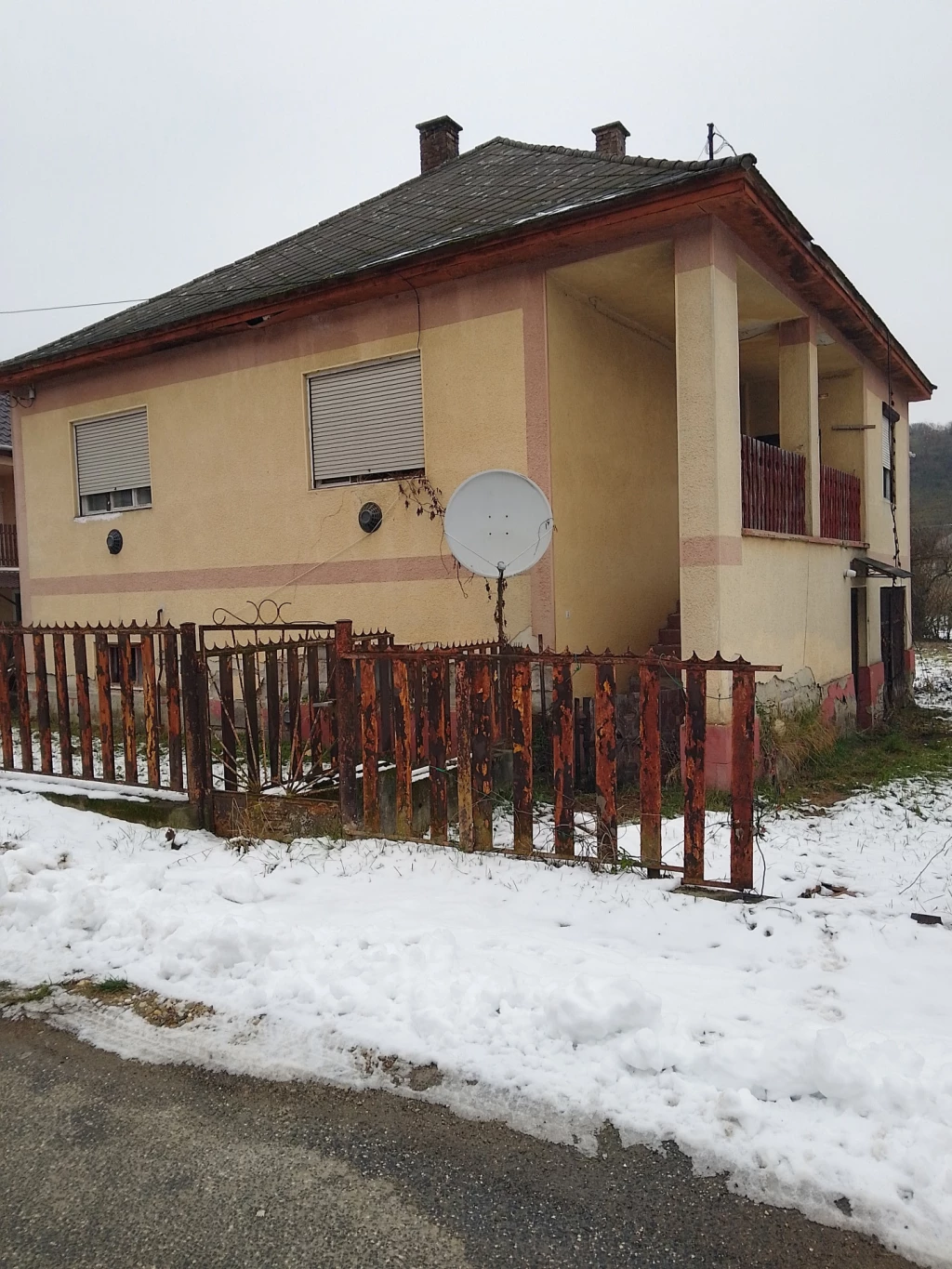 For sale house, Bárna, Iskola út