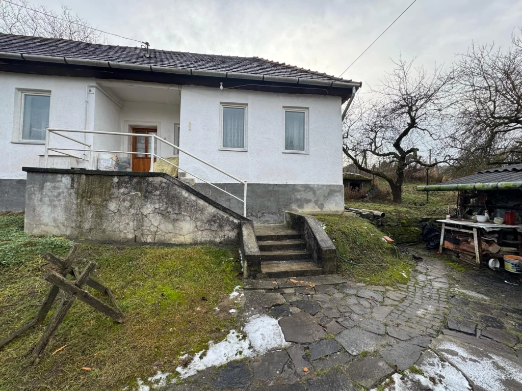 For sale semi-detached house, Somoskőújfalu