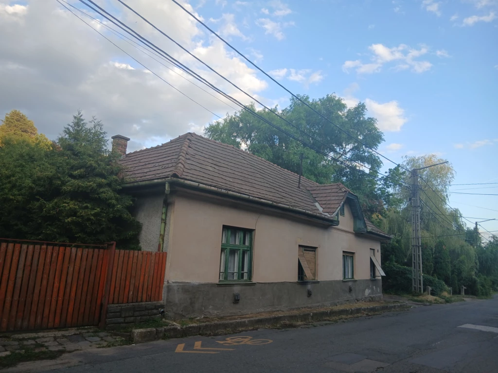 Eladó családi ház, Salgótarján, Baglyasalja