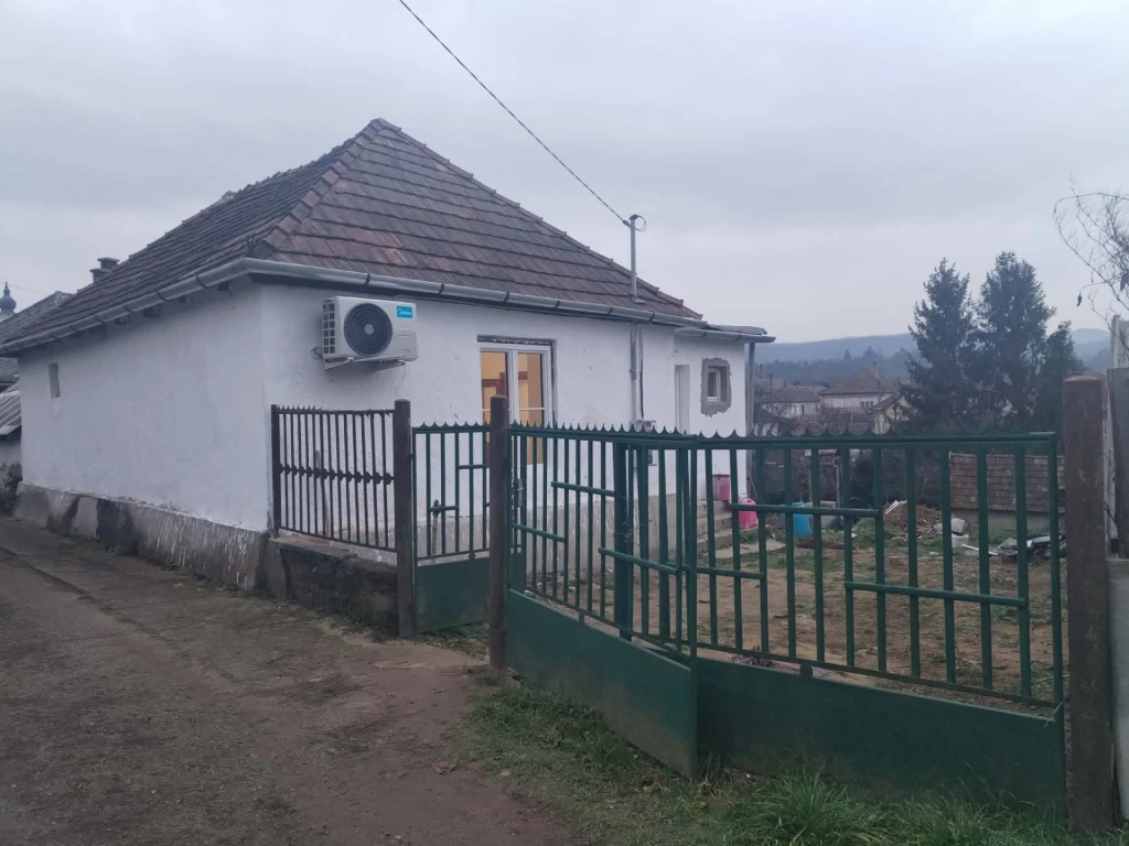 Eladó 52 m²-es ház Mátraderecske központjában – a híres mofettától pár percre!