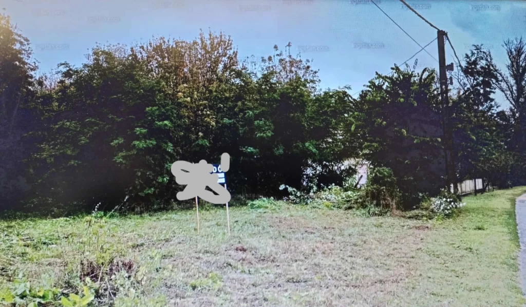 Eladó belterületi telek Táskán, páratlan Rakita-tóra néző panorámával