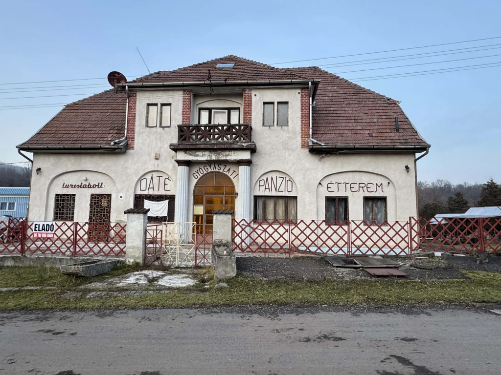 c3-1-name c2-1-name, Bátonyterenye, Nagybátony