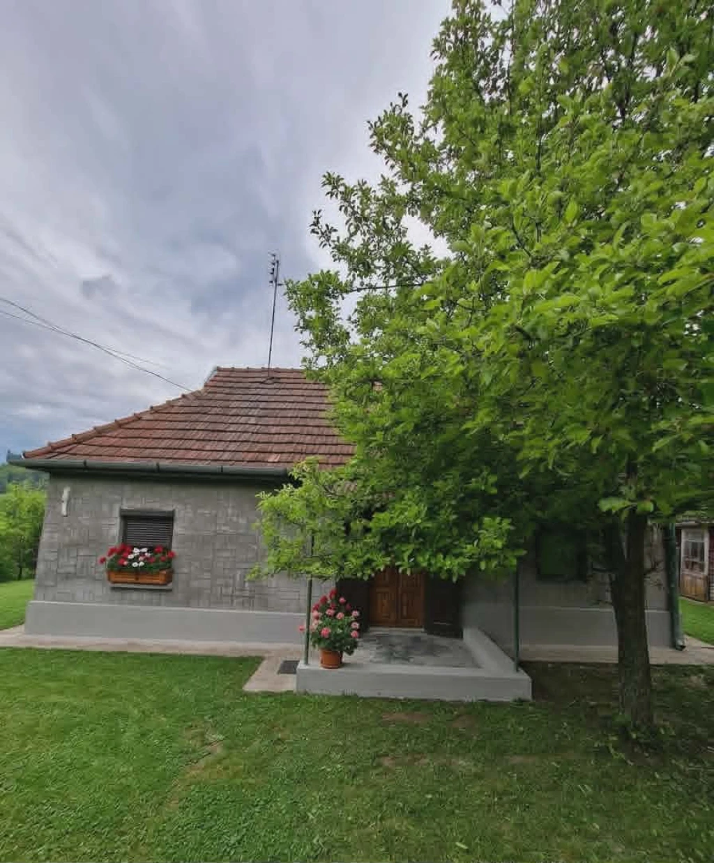 Karancsalján eladó parasztház