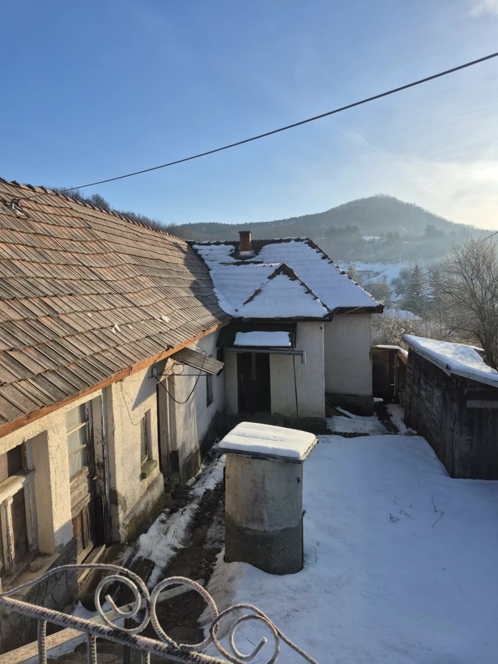 Eladó családi ház, Bárna