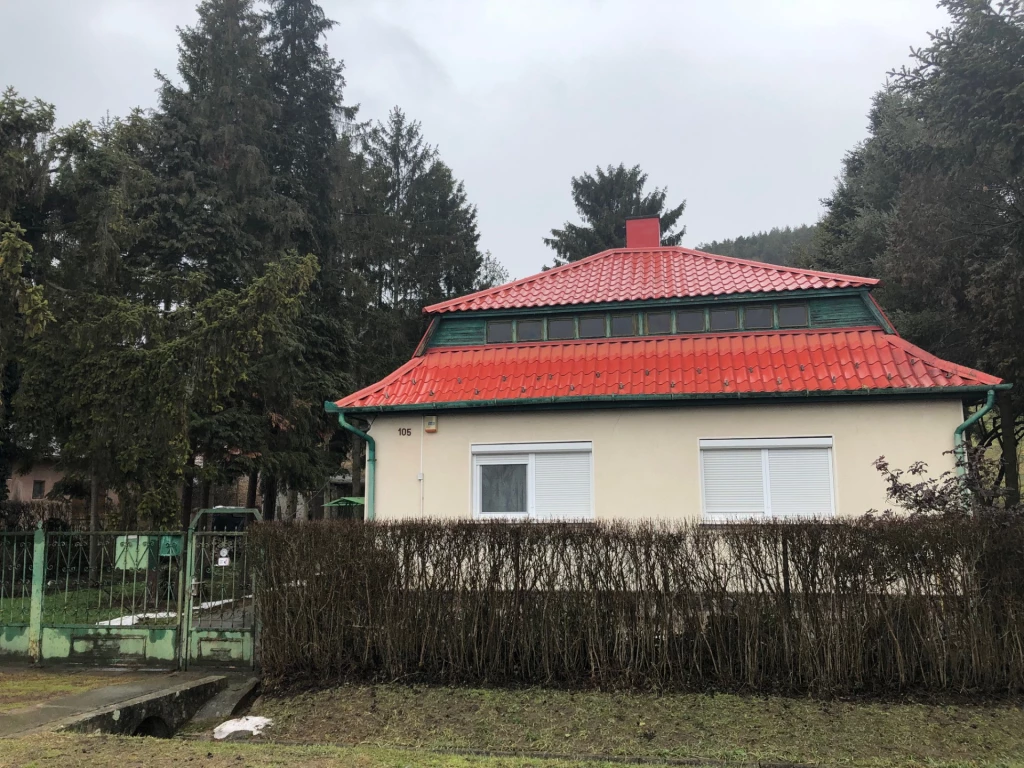 Bátonyterenyén lehetőségekkel teli családi ház!