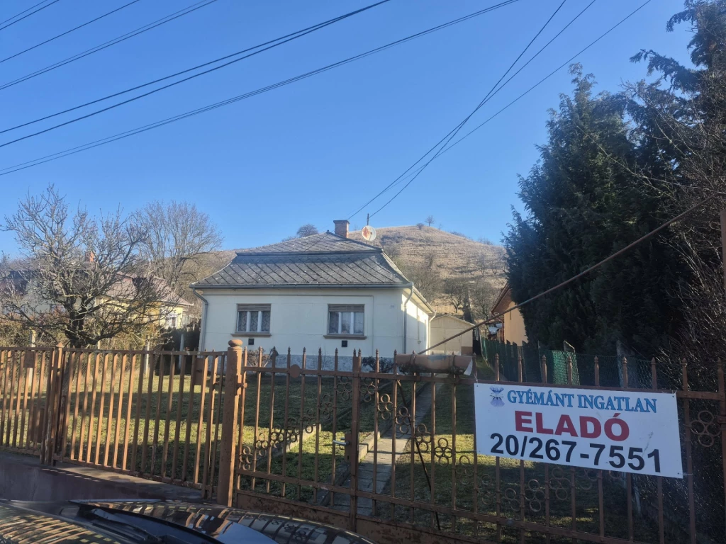 Eladó családi ház, Salgótarján