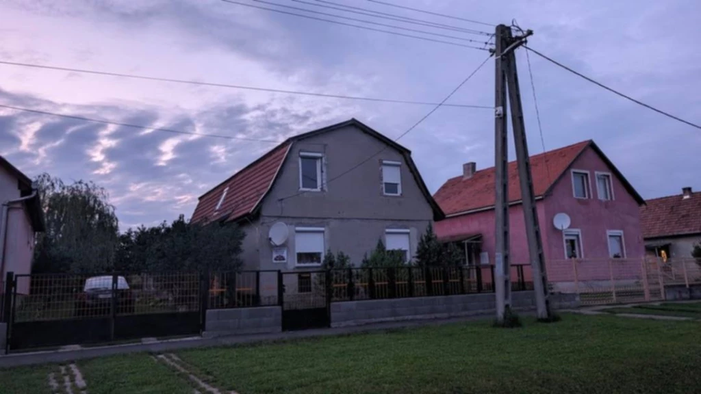 Eladó családi ház, Gyöngyösoroszi