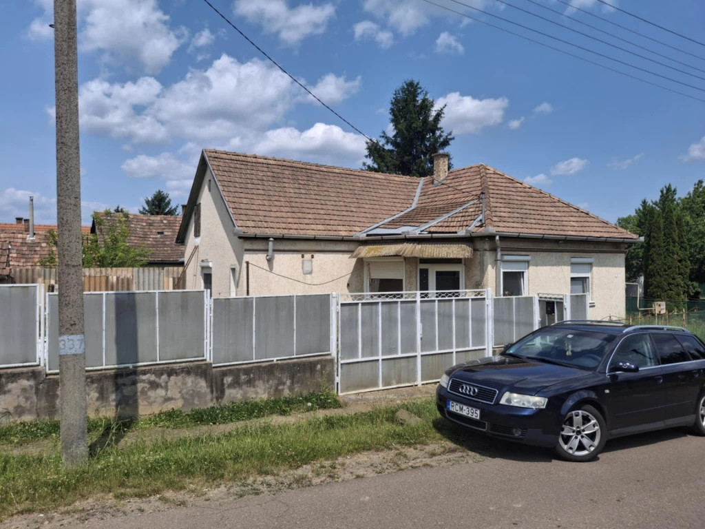 Eladó családi ház Mátraderecske