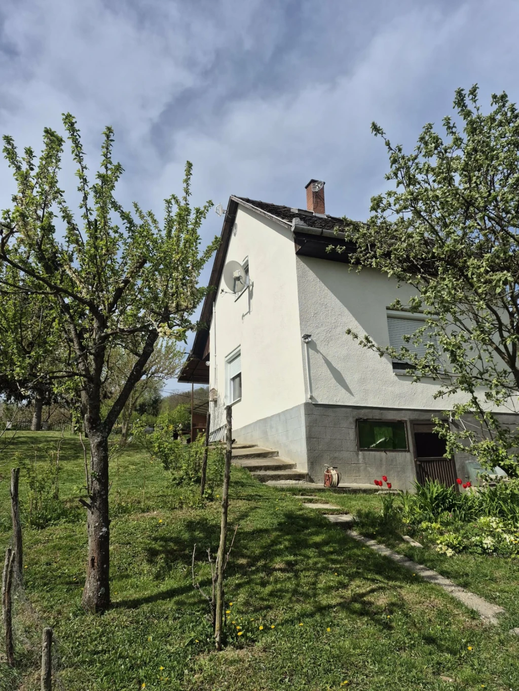Eladó panorámás családiház Somoskőújfaluban
