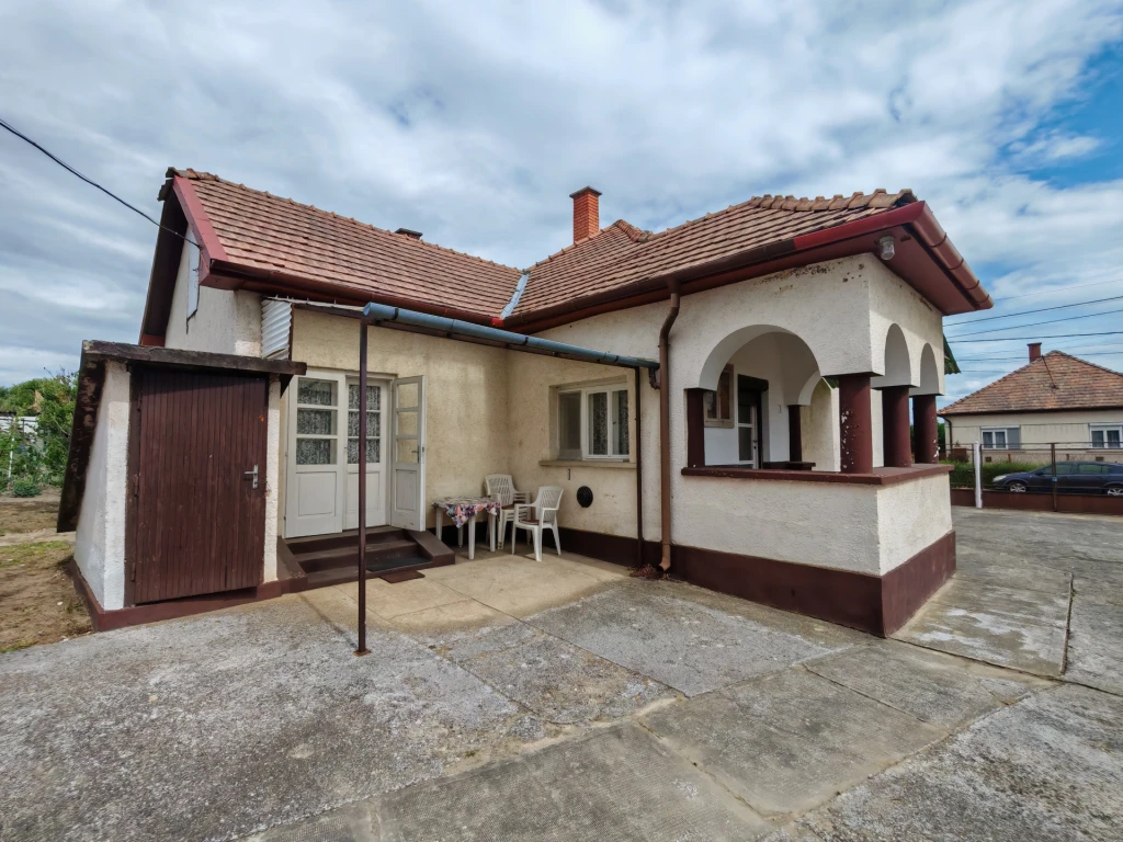 Patvarc eladó családi ház
