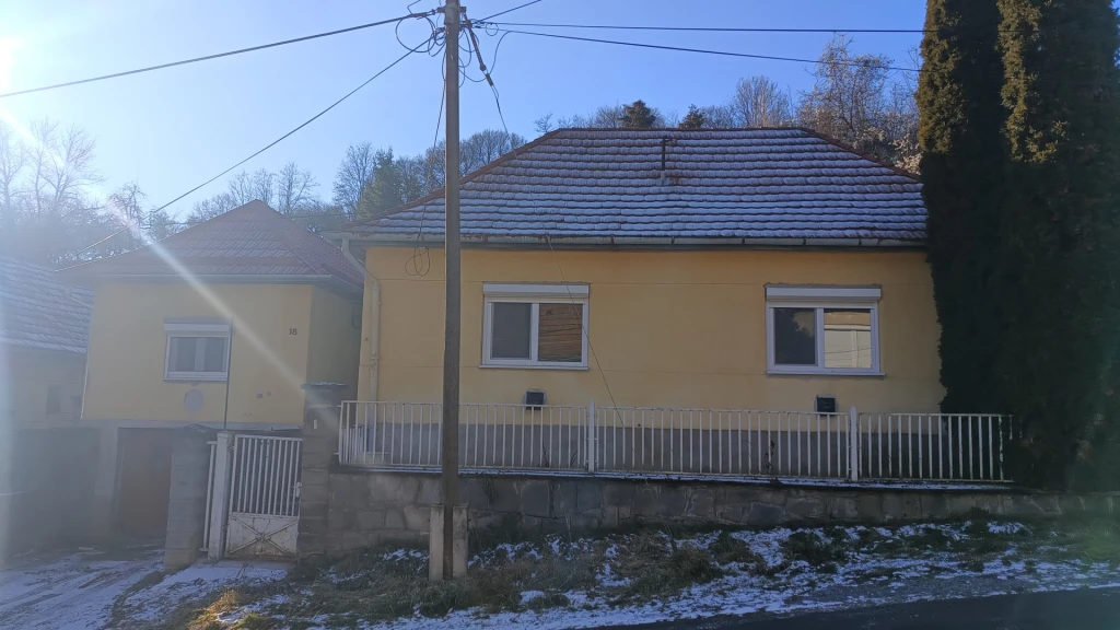 c3-1-name c2-1-name, Somoskőújfalu