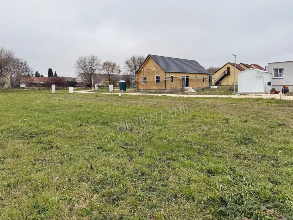 For sale building plot, Bokod