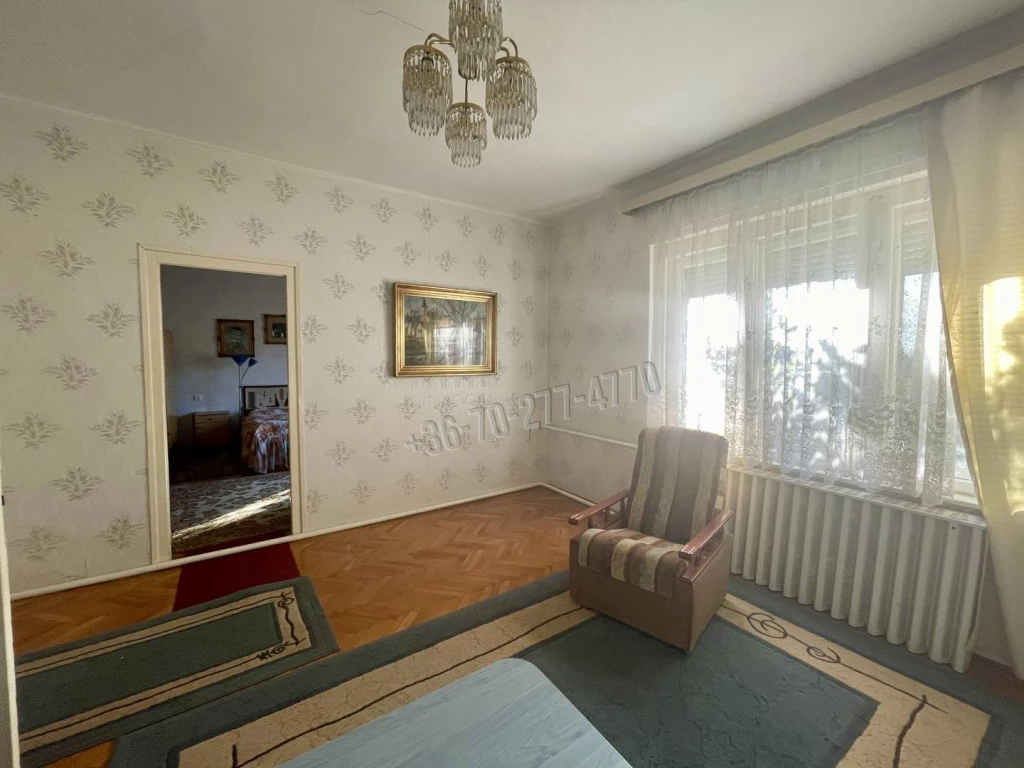 For sale house, Oroszlány, Borbálatelep