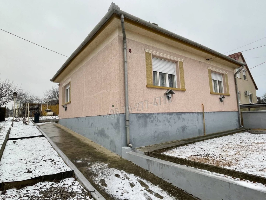 For sale house, Oroszlány, Borbálatelep, József Attila utca