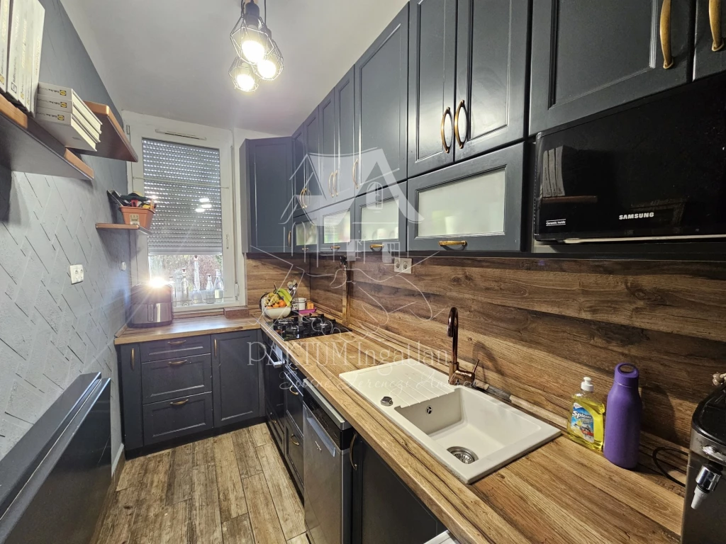 Eladó Lakás, Szolnok 29.900.000 Ft