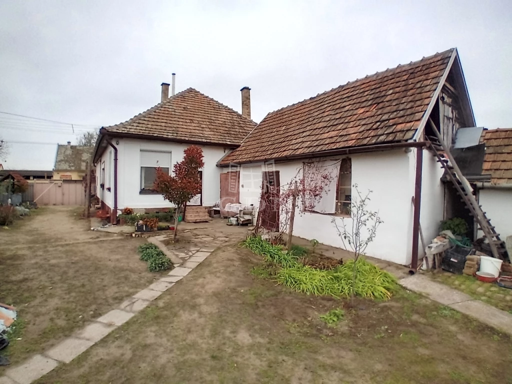 For sale house, Érsekcsanád, Új sor