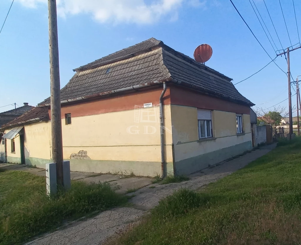 Eladó családi ház, Nagybaracska, Dózsa György út