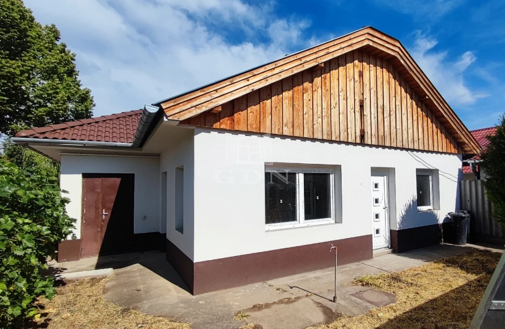 Eladó családi ház, Sükösd, Dózsa György út